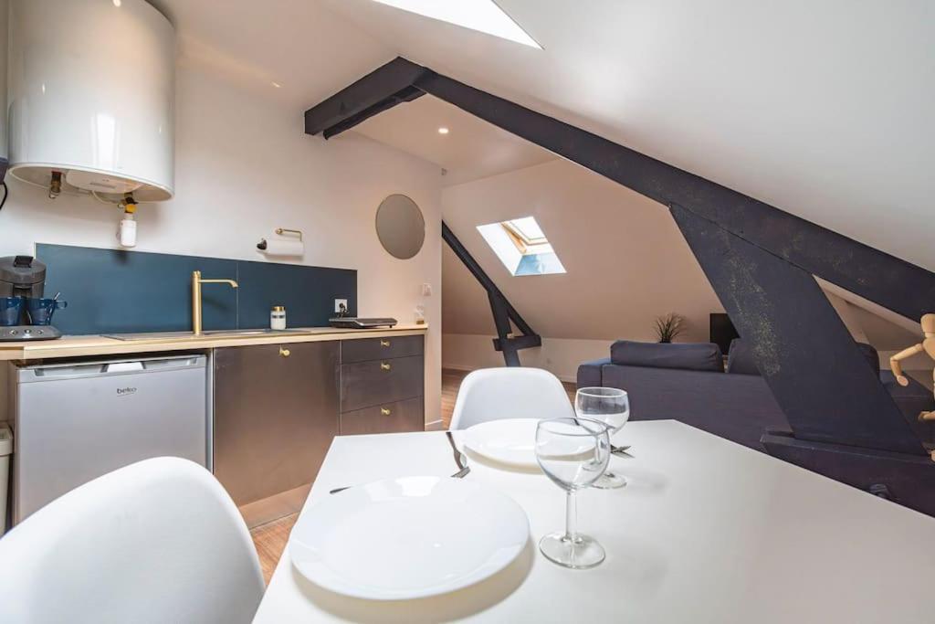 L'Azur Dore, Studio Pour 2 Voyageurs Isles-sur-Suippe Exterior foto